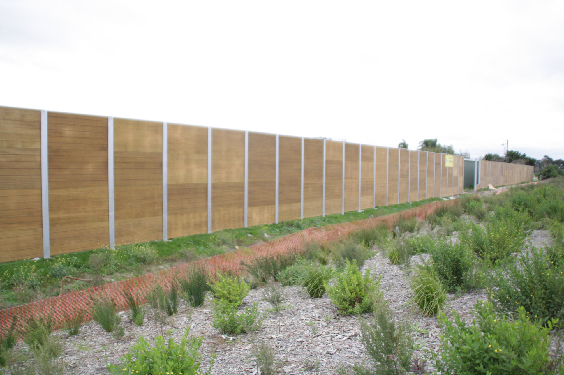 VicRoads Engineered Acoustic Fences And Noise Walls - Lee Group