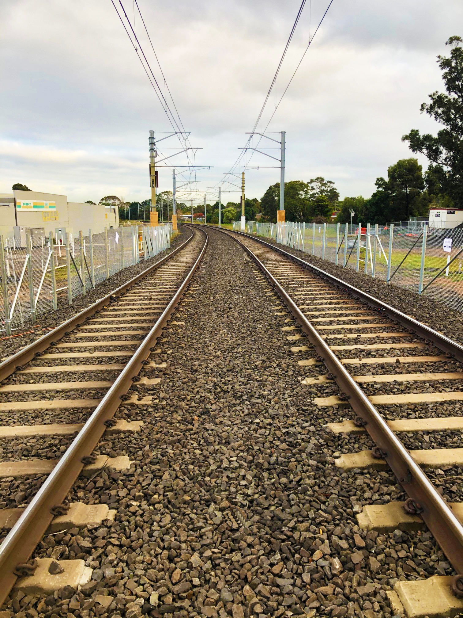 Rail Fencing For The Level Crossing Removal Project Lee Group Fencing