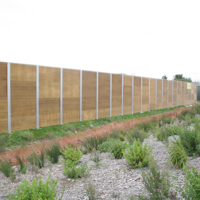 VicRoads freeway noise wall for commercial fencing project