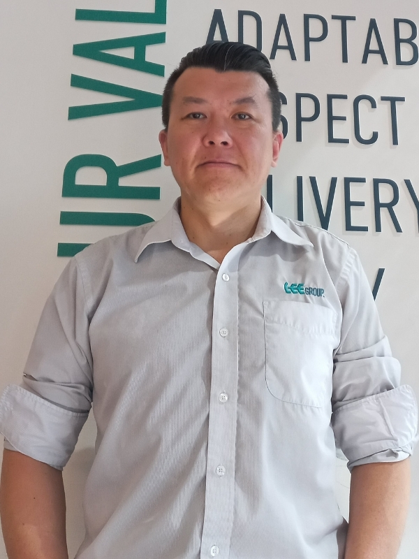 Portrait placeholder for Oscar Diong